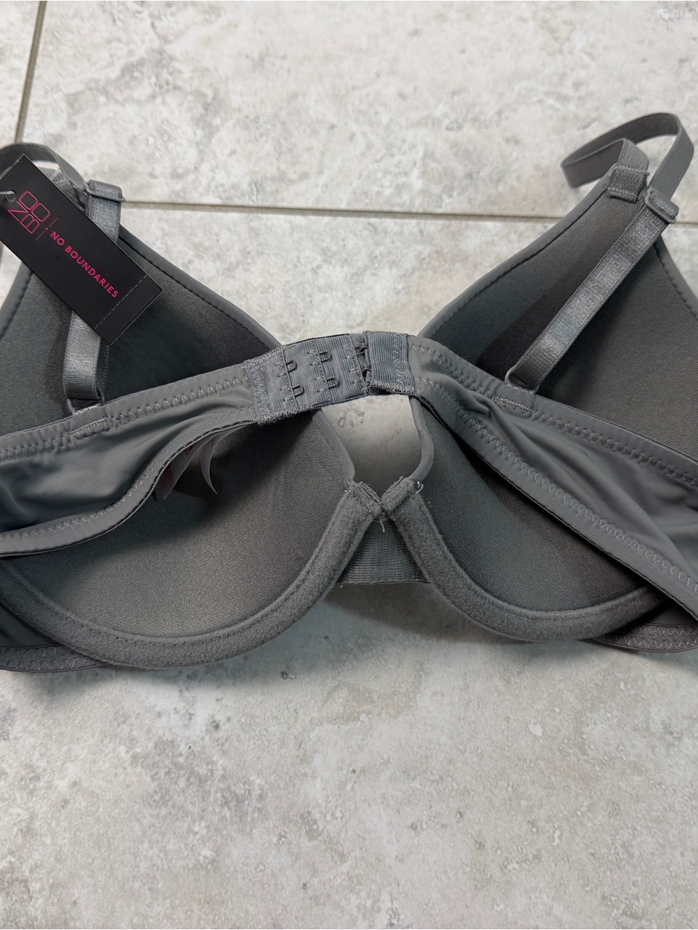 No Boundaries T-Shirt Bra 34B Gray Underwire Lightly Padded Adjustable Straps - Picture 2 of 7